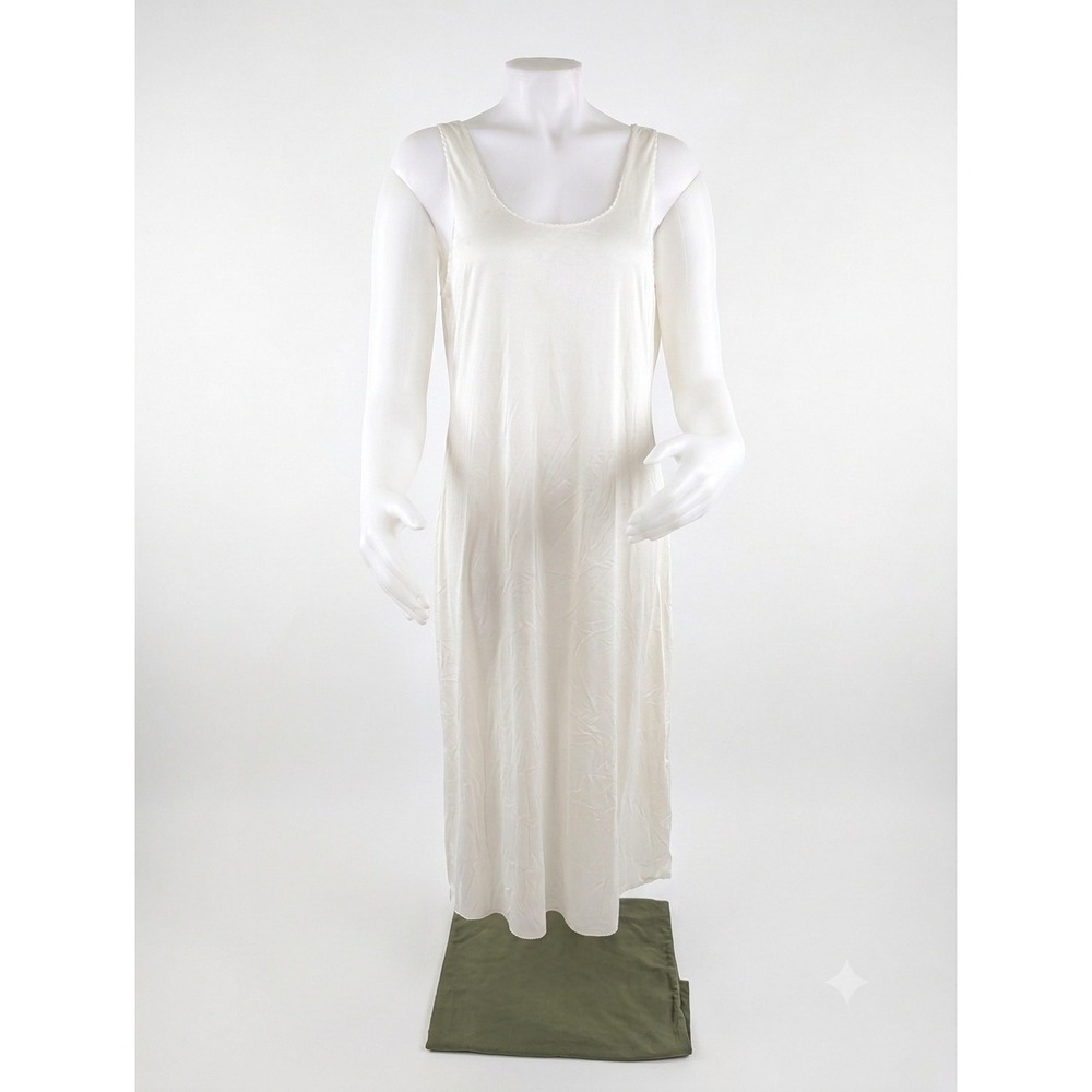Vintage 90s Delicates Ivory Nylon Long Slip Size L